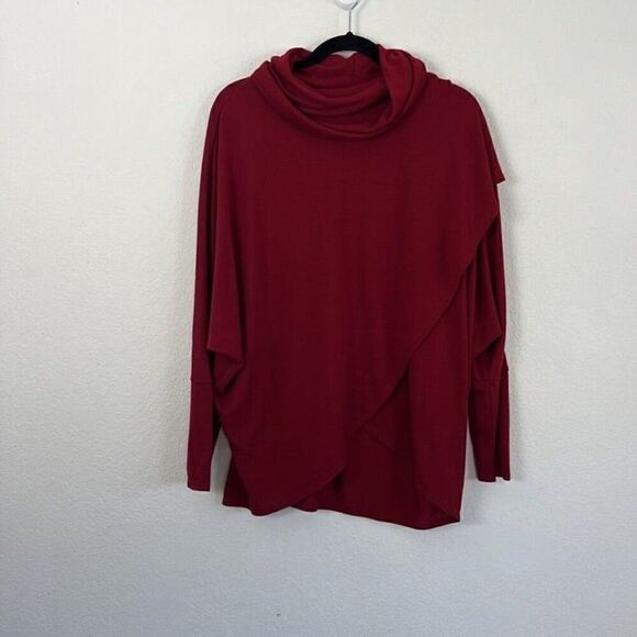 Kate & Mallory Red Stretch Rayon Dolman Sleeved Tulip Wrap Knit Pullover Size XL - Picture 2 of 10
